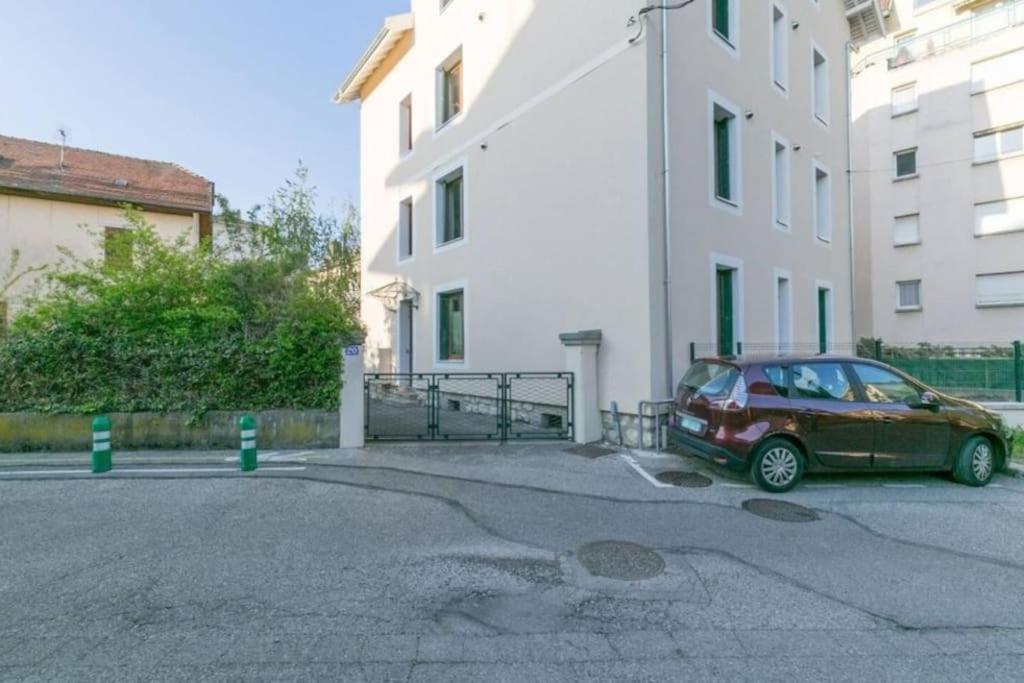 Tres Beau Studio Centre Ville, Au Calme Annecy Exteriér fotografie